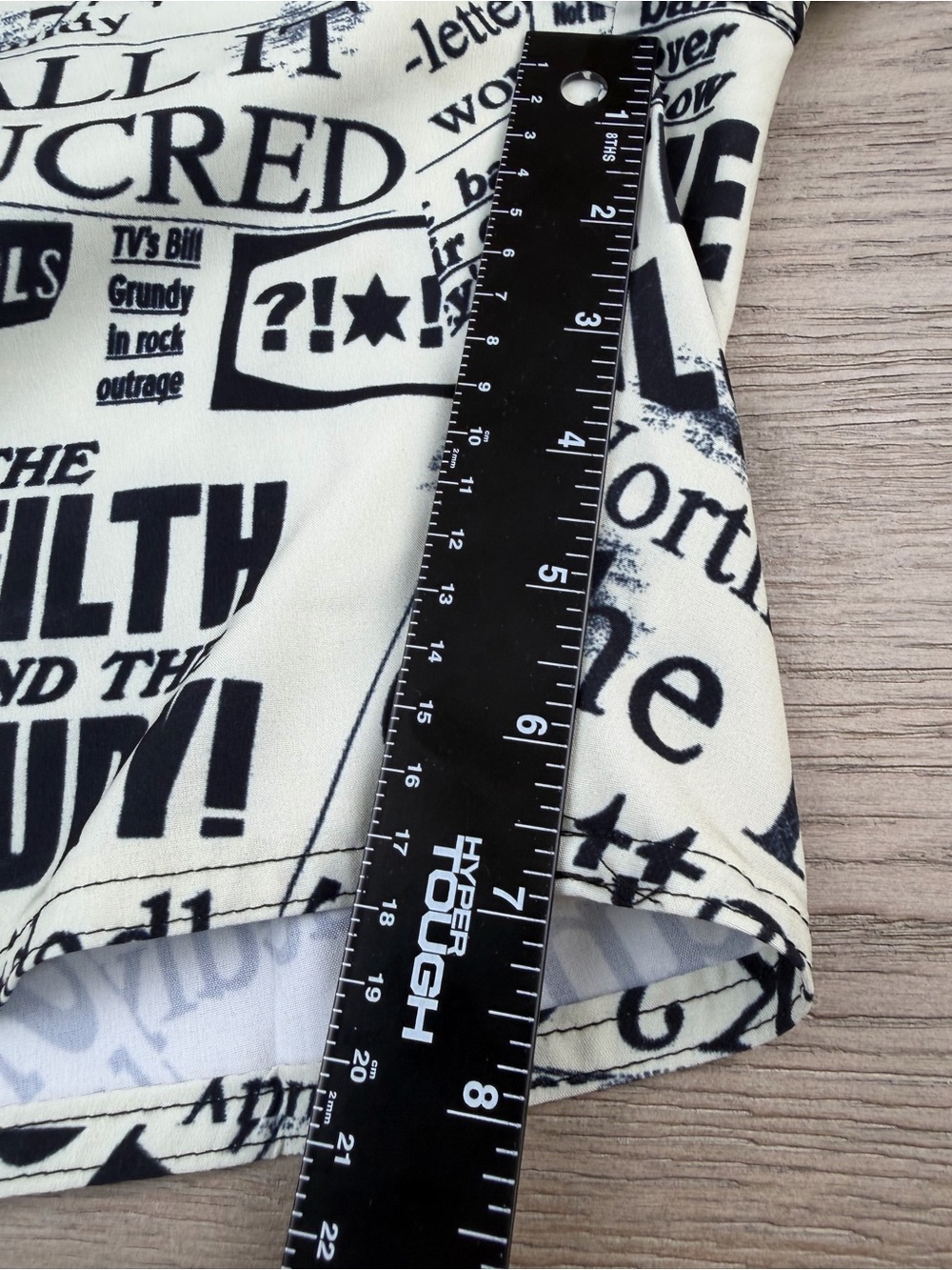 Sex Pistols x Jack’s Surfboards board shorts. Size 32. - Picture 7 of 7